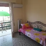 Hellas Palace Center Bed and Breakfast
