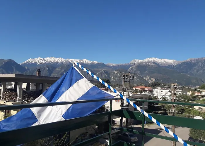 Hellas Palace Center Alojamento de Acomodação e Pequeno-almoço Sparta