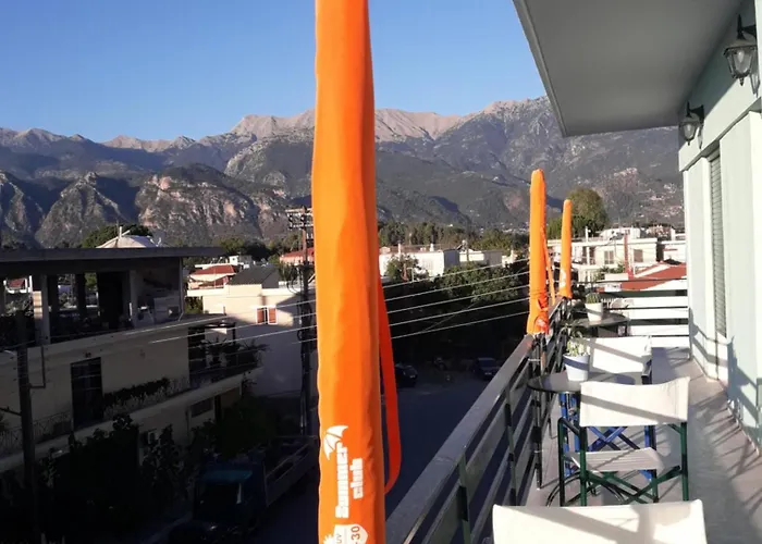 Hellas Palace Center Alojamento de Acomodação e Pequeno-almoço *